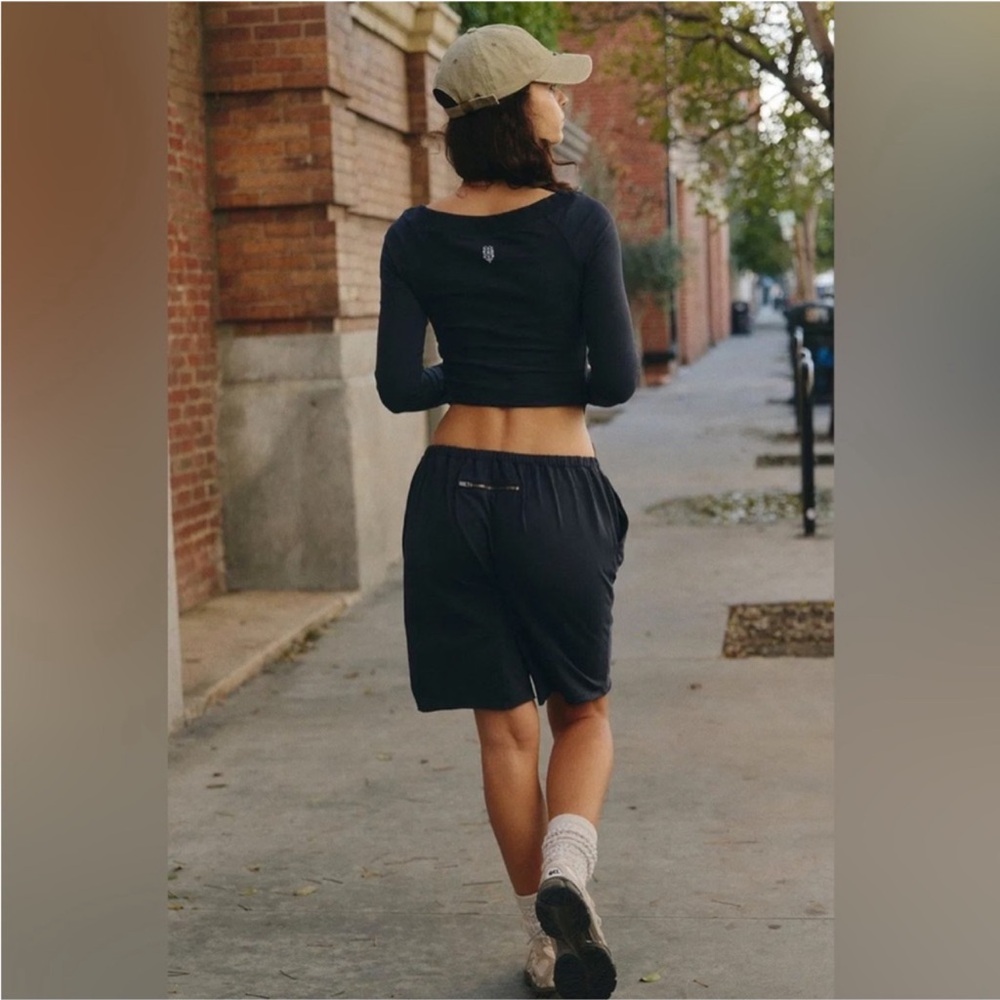 Free People Hot Shot Easy Set - Picture 8 of 8